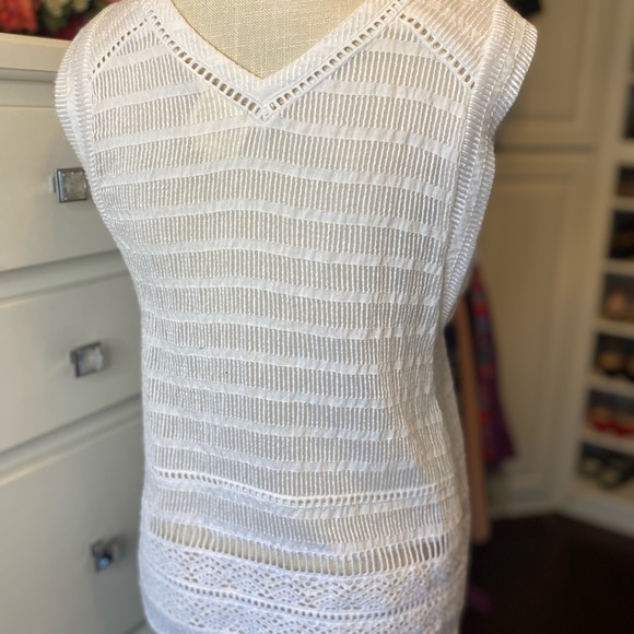 Anthropologie Maeve Ladder Lace Eyelet Tank Blouse.  Size 2 - Picture 2 of 7
